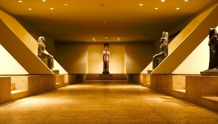 Luxor Museum – A Select Display Of Fine Egyptian Antiquities